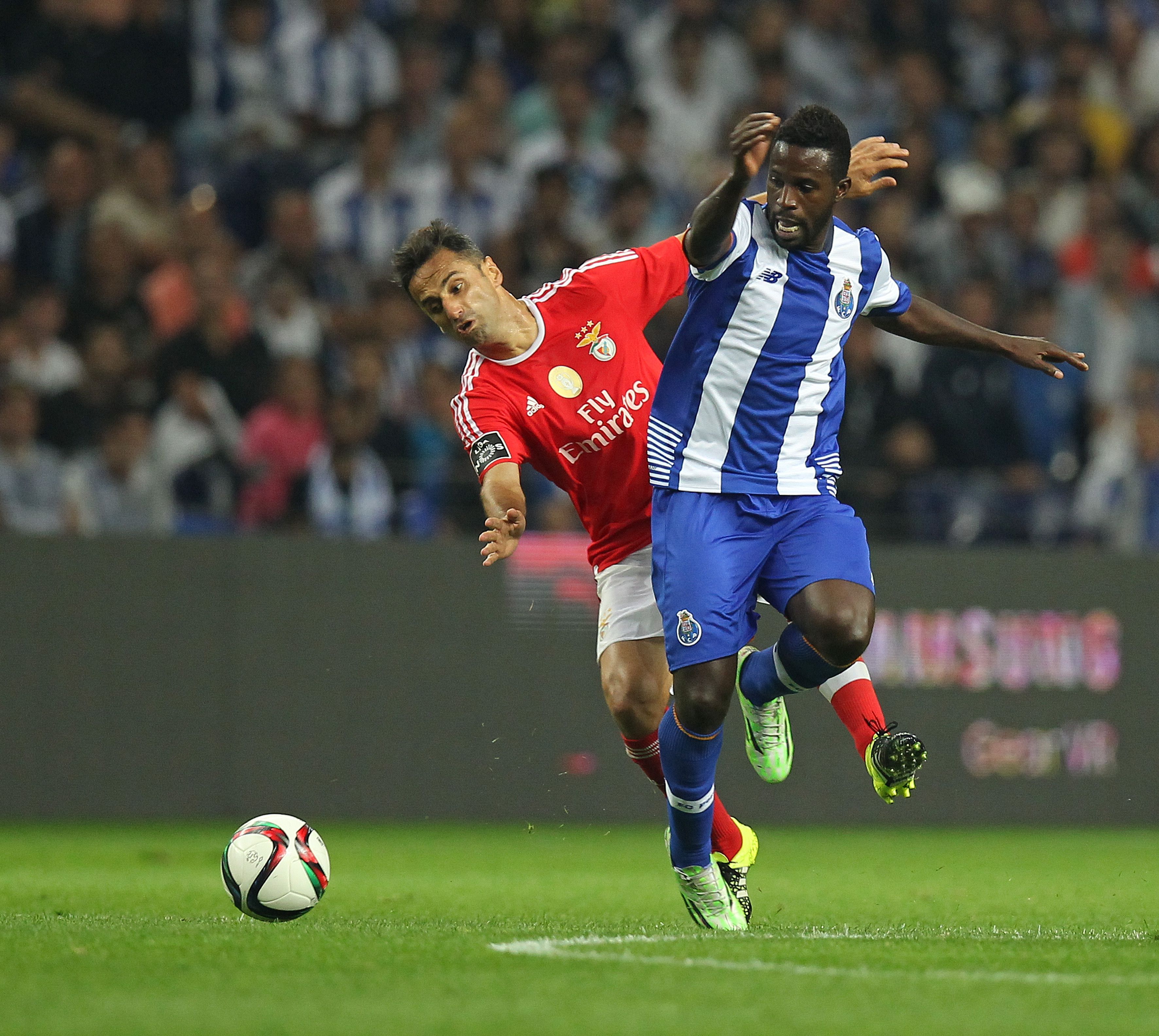 16.º Silvestre Varela (FC Porto), 15 jogos, 2 golos. Foto A BOLA