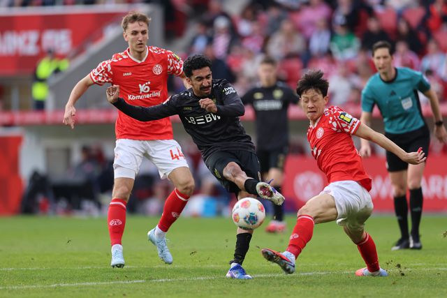 Antes de receber o FC Porto, Estugarda empata com assistência portuguesa