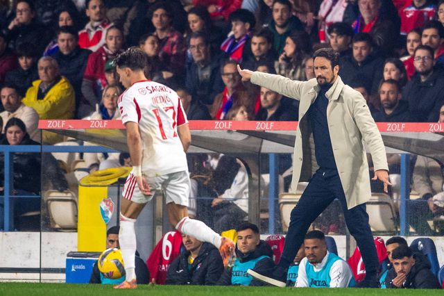 César Peixoto quer quebrar ciclo de duas derrotas na partida com o Estrela da Amadora - Foto: IMAGO