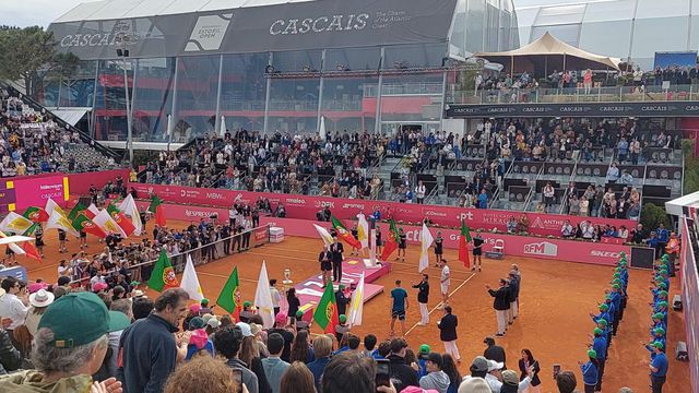 O momento da consagração de Hubert Hurkacz no Estoril Open