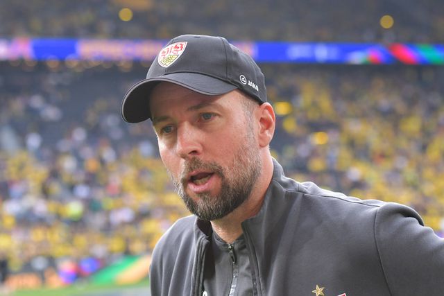 Sebastian Hoeness visto como alternativa a… Rúben Amorim