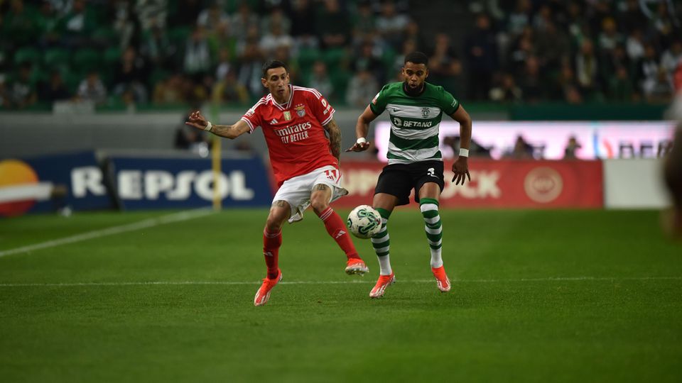 Benfica: Di María agradece apoio dos adeptos em Alvalade