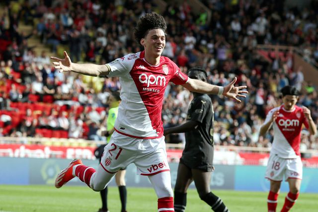 Ligue 1: Mónaco derrota Rennes e continua em perseguição ao segundo lugar