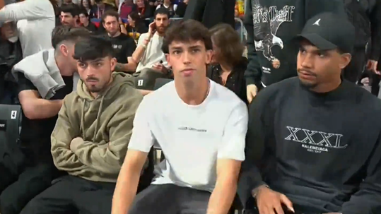 Félix e companhia presentes no Barcelona-Real Madrid... em basquetebol (vídeo)