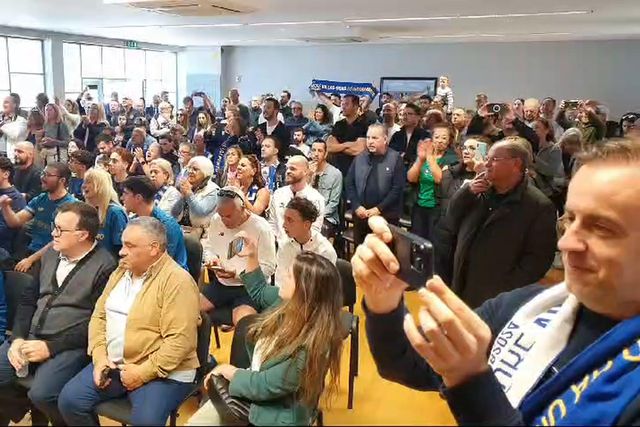 «O Porto é nosso!»: Villas Boas com forte apoio na Afurada