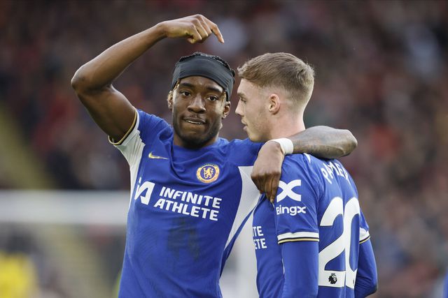 Chelsea deixa-se empatar no fim na visita ao Sheffield United