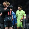 Guardiola rendido a De Bruyne: «Deem-me mais jogadores como ele»