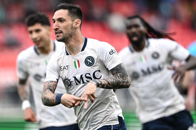 Serie A: Nápoles vence em Monza e sobe a lugares europeus
