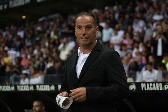 Petit pode suceder a Campelos no Gil Vicente