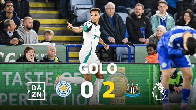 Pote deixou fãs na Premier League, mas Schar precisou de ajuda de Murphy