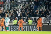 Na noite do regresso do Boavista às vitórias, jogadores e adeptos festejaram efusivamente a conquista dos três pontos no duelo com o Rio Ave