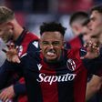 Ndoye a celebrar mais um golo pelo Bolonha na Serie A