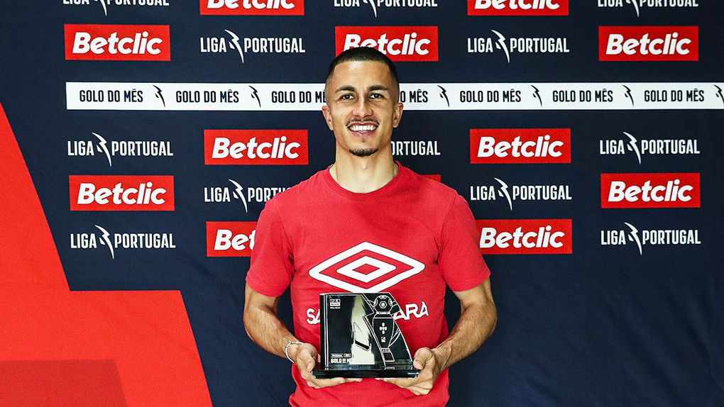 Ricardinho distinguido com prémio golo do mês de fevereiro (Foto: Liga Portugal)