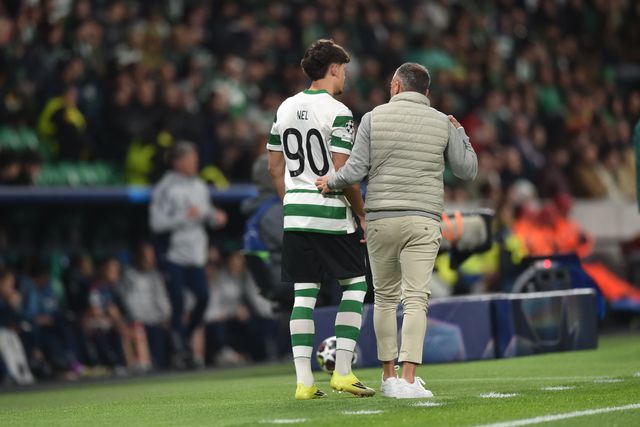 Rafael Nel a receber indicações de Rui Borges - Foto: Miguel Nunes