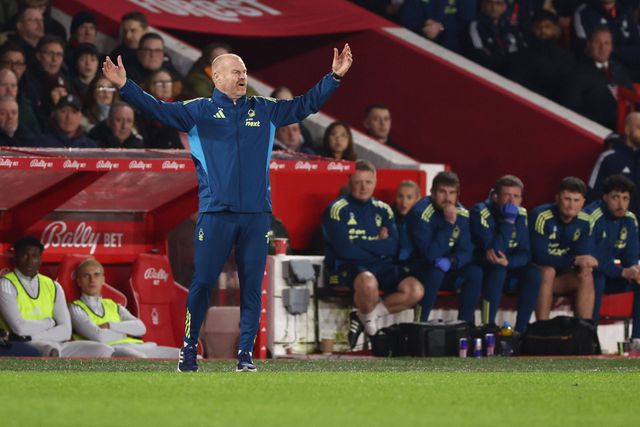 Sean Dyche garantiu que não falou com nenhum responsável do Tottenham