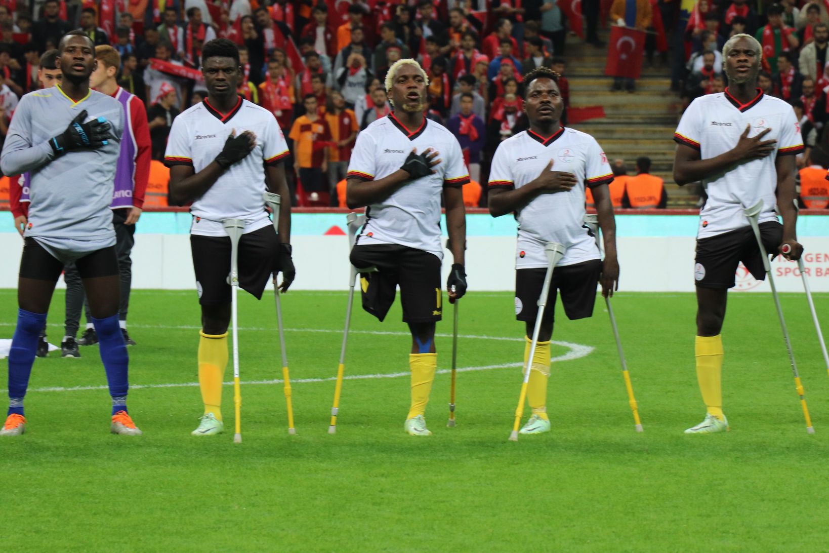 Seleção Angolana no México com estatuto de atual vice-campeã do Mundo