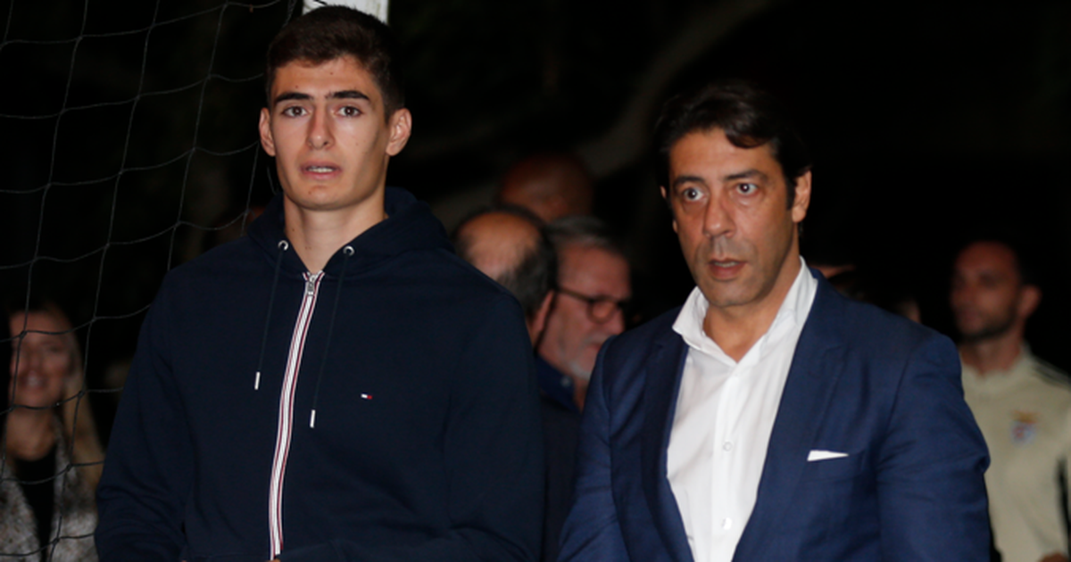 Benfica e a renovação de António Silva: só dinheiro não chega