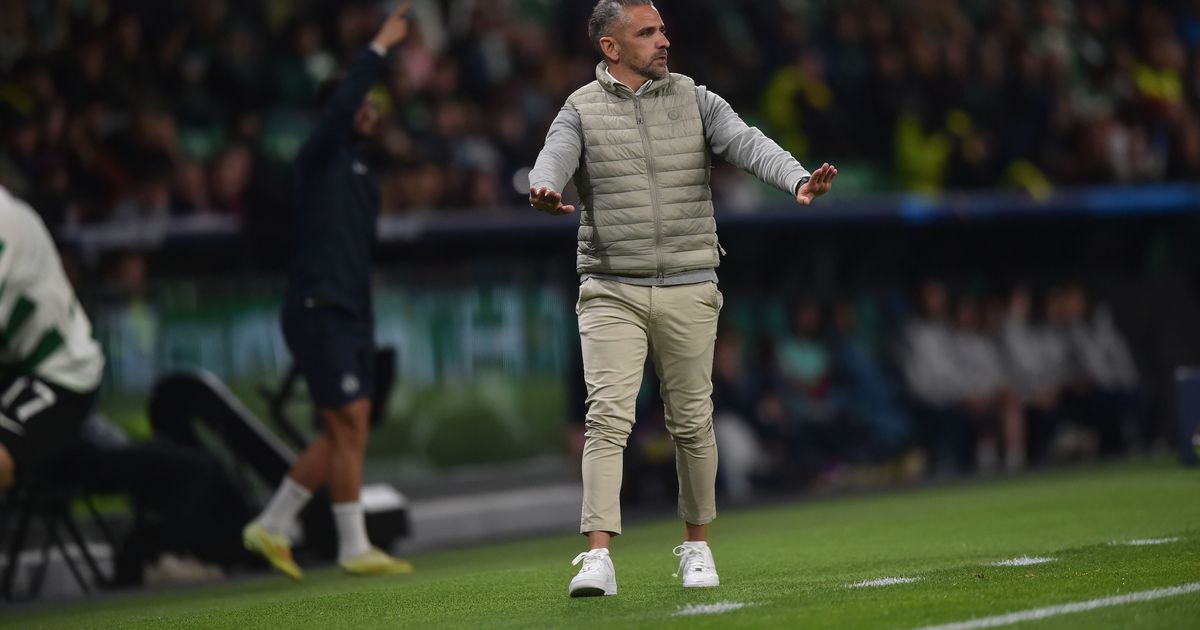 Cabeça levantada, esperança e apoio em Londres: tudo o que disse Rui Borges