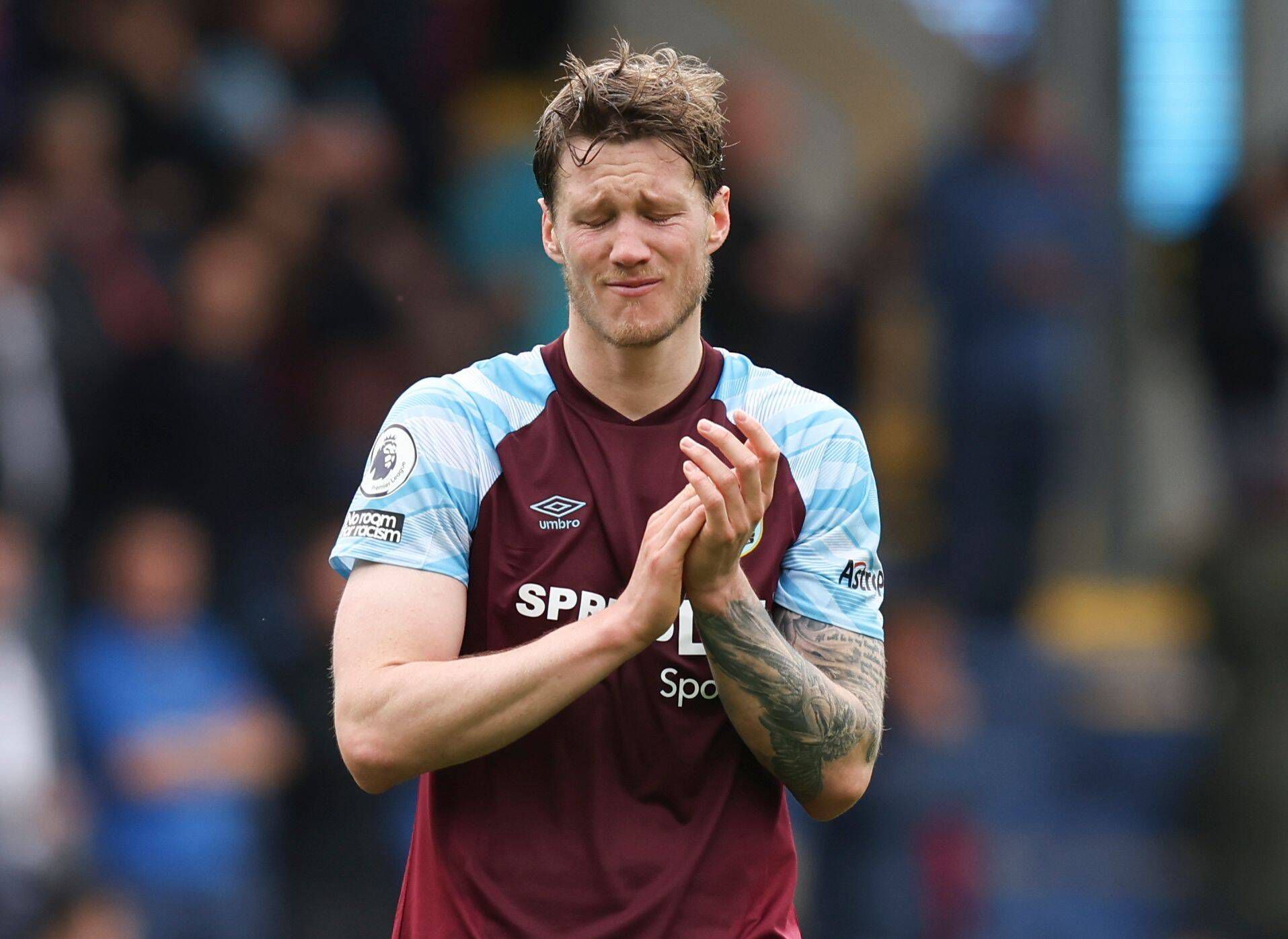 Em duas passagens (época e meia) pelo Burnley marcou dois golos em 20 jogos — Foto: IMAGO