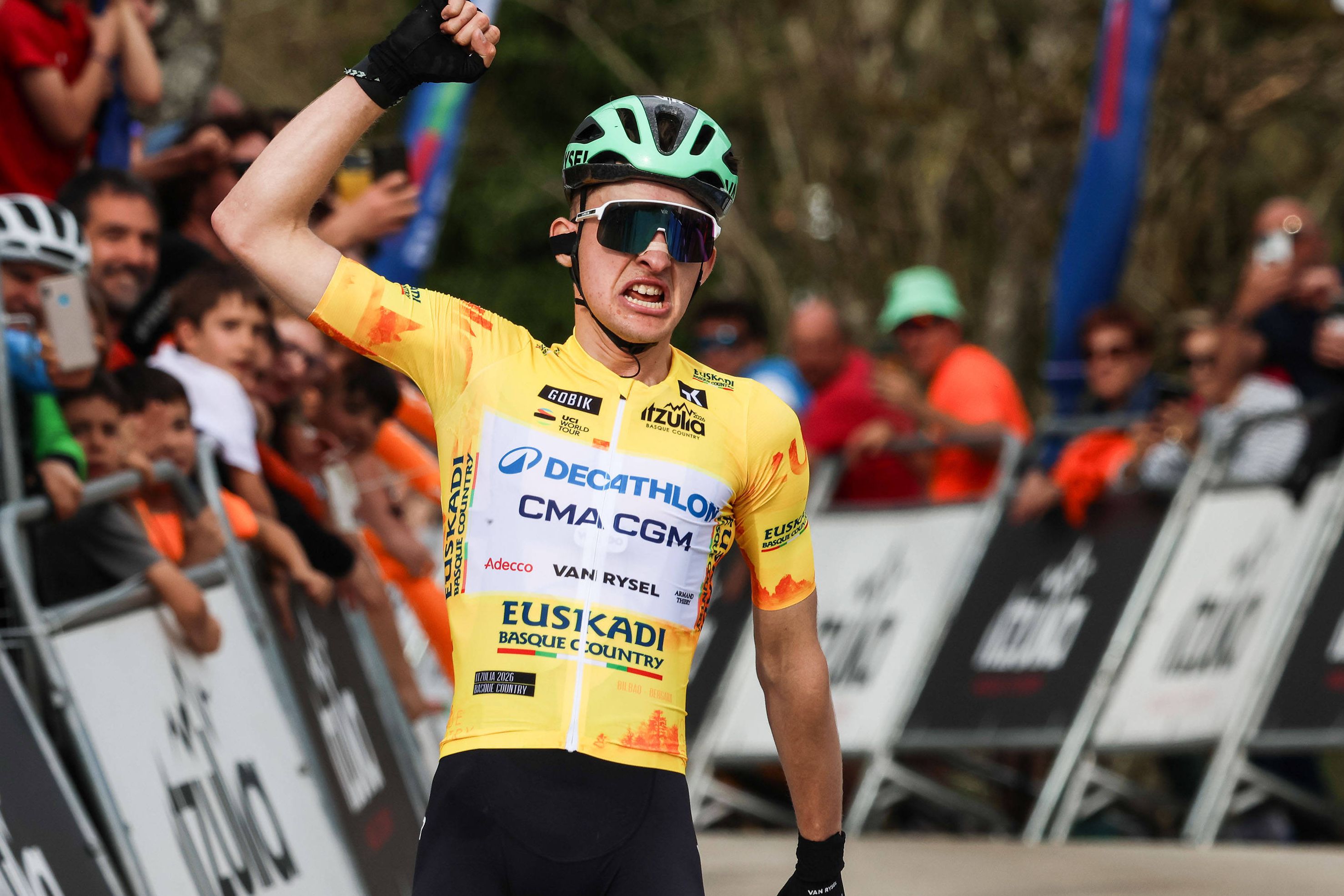 Paul Seixas, 19 anos, pode suceder a João Almeida como vencedor da Volta ao País Basco. IMAGO