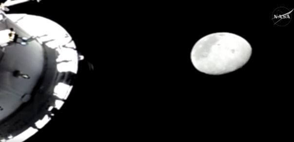 Aproximação da nave Orion à Lua - foto: NASA