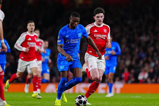 Christian Kofane defrontou o Arsenal esta época na Champions