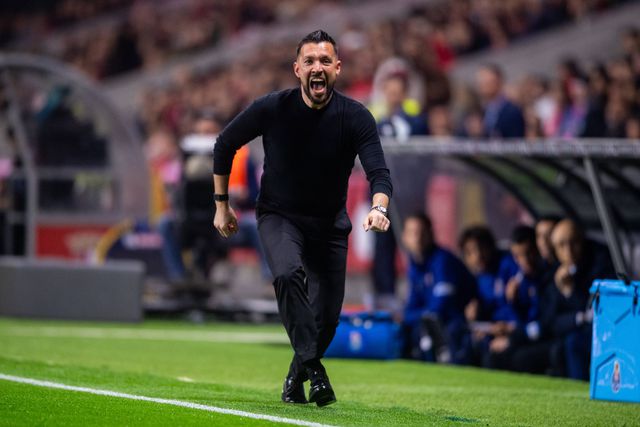 Francesco Farioli, treinador italiano a cumprir a primeira época no FC Porto - Foto: Imago