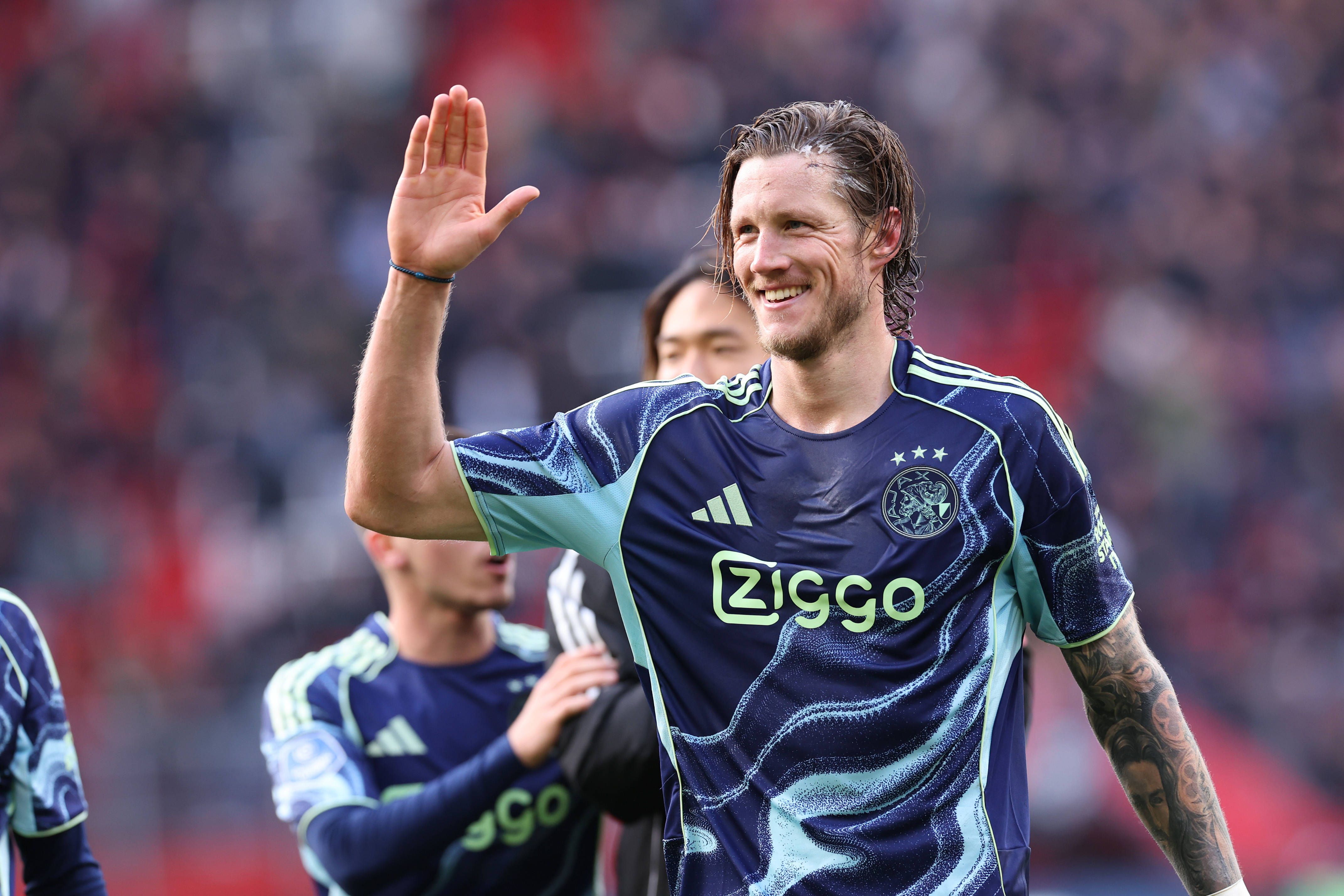 Weghorst acaba contrato no Ajax no fim desta época. Marcou 19 golos em 59 jogos pela equipa de Amesterdão — Foto: IMAGO