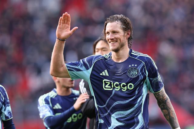 Weghorst acaba contrato no Ajax no fim desta época. Marcou 19 golos em 59 jogos pela equipa de Amesterdão — Foto: IMAGO