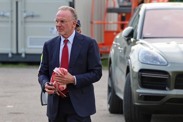 Karl-Heinz Rummenigge recomenda «discrição» ao Bayern na procura por novo treinador