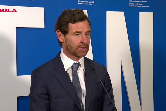 «A mudança devia ser abreviada com sentido de responsabilidade»