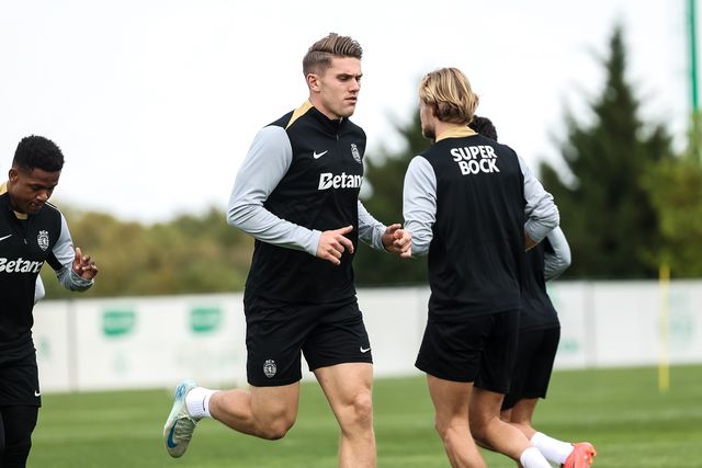 Viktor Gyokeres no treino desta quarta-feira, na Academia Cristiano Ronaldo, em Alcochete