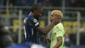 O gesto de Thuram com Yamal que corre o mundo (foto)