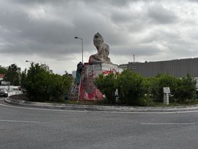 Sporting limpa estátua do leão vandalizada (vídeo)