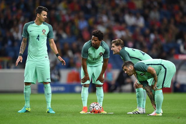 Campeão europeu por Portugal anuncia fim de carreira