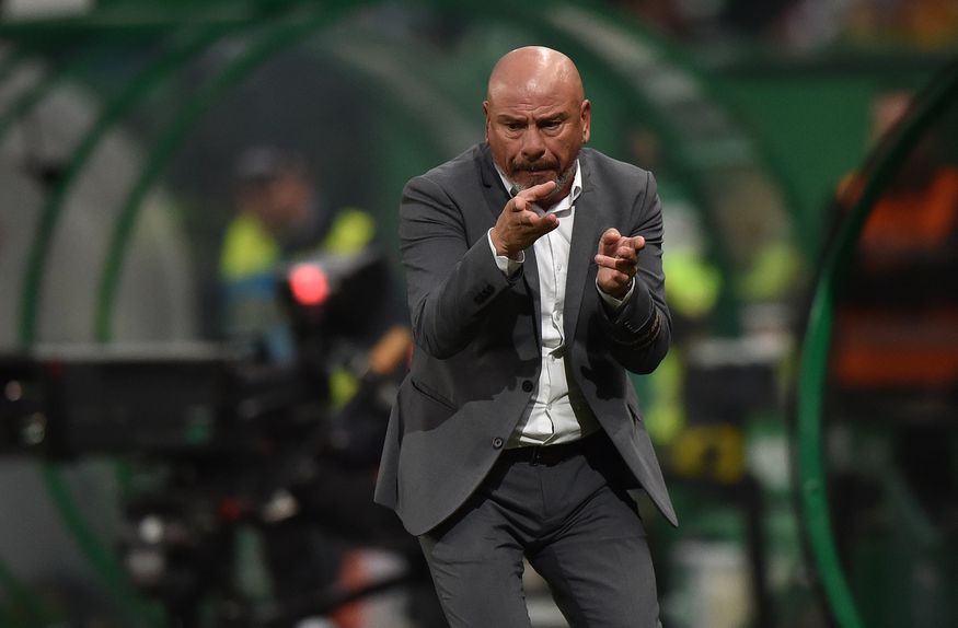 José Mota chamado para salvar o clube da descida (Foto: Miguel Nunes)