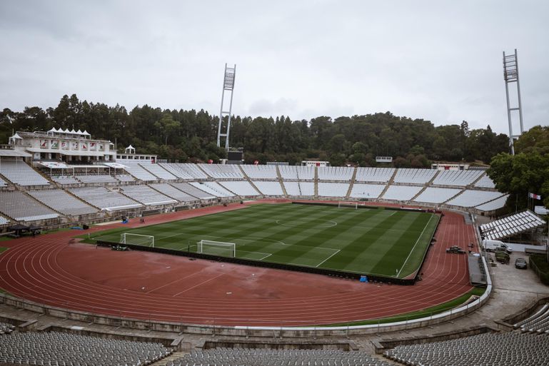 Bilhetes FPF para final da Taça entre Benfica e Sporting esgotados em minutos 