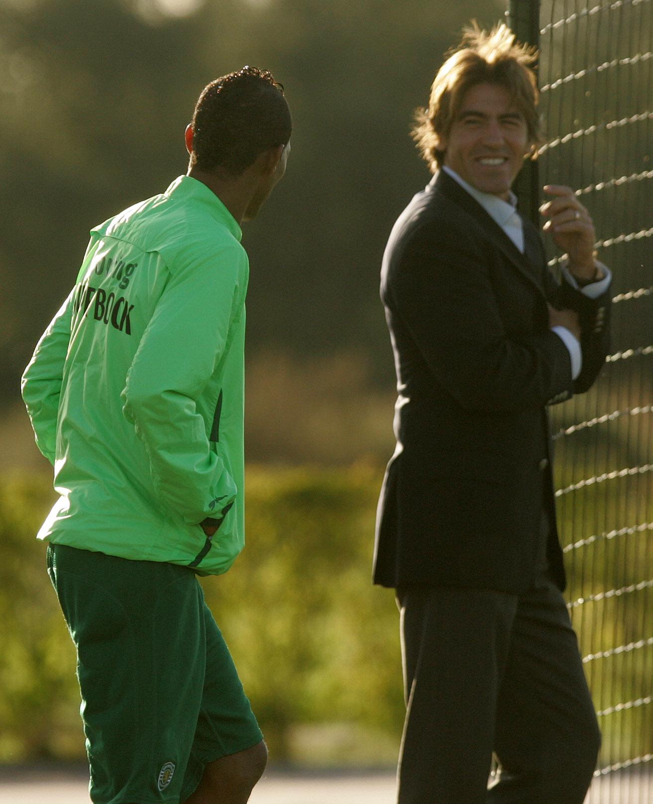 Liedson e Ricardo Sá Pinto (Sporting). Os ânimos aqueceram entre o goleador e o então diretor para o futebol no balneário do Estádio de Alvalade, após duelo dos leões contra o Mafra (4-3) na Taça de Portugal, a 20 de janeiro de 2010.