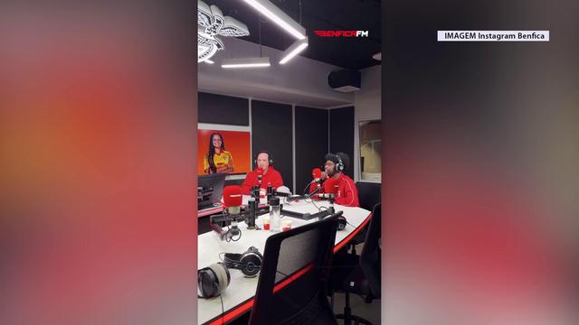 Jonas surpreende na Benfica FM