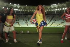 Shakira volta a protagonizar música oficial do Mundial, 16 anos depois