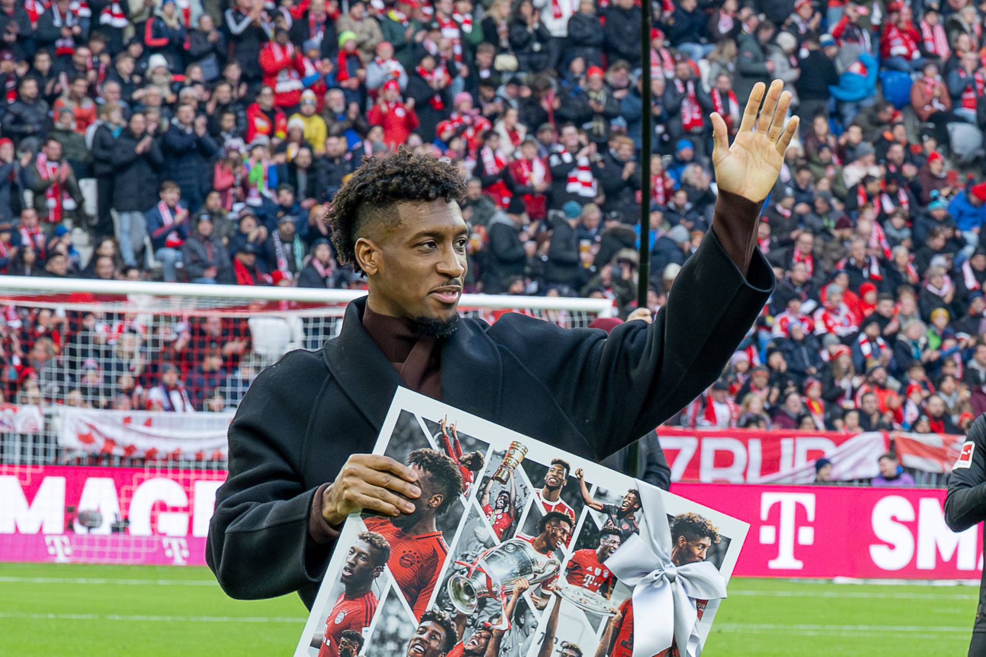 Kingsley Coman fez toda a formação no PSG, mas foi no Bayern que se tornou um atacante de classe mundial - Foto: IMAGO