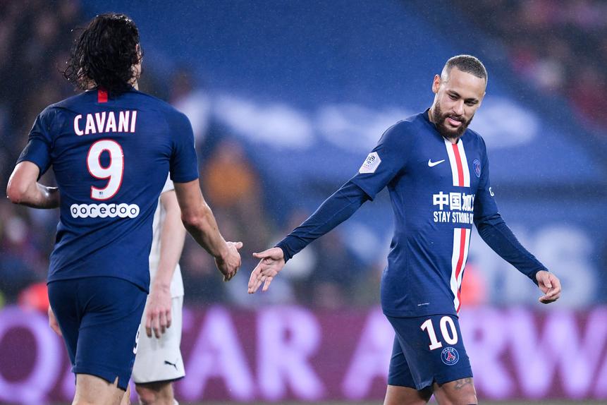 Neymar e Cavani não mantiveram relação amigável - Foto: IMAGO