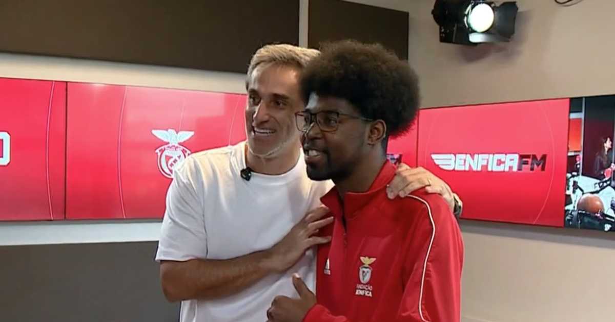 Benfica recebe apoiante especial: «Tem tudo para atingir a Liga dos Campeões!»