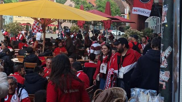 Adeptos do SC Braga fazem a festa em Friburgo