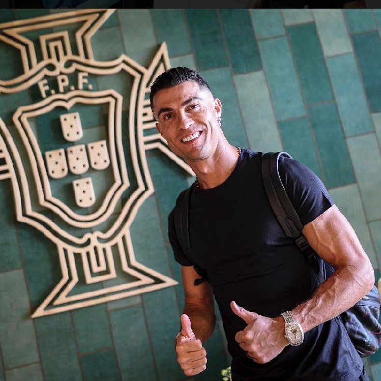 Ronaldo e Rúben Neves já na Cidade do Futebol