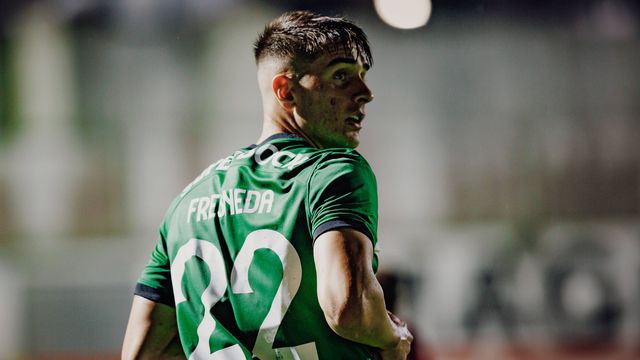 Prestações de Fresneda têm agradado a Rui Borges, treinador do Sporting