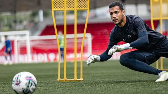 Gil Vicente: Vinícius Dias é para emprestar