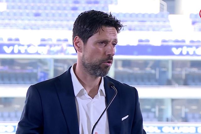 «Aconselhei-me muito com o meu pai»