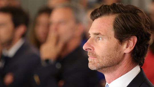 FC Porto: Villas-Boas liquidou ordenados de maio