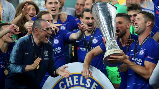 Sarri arrependido: «Deixar o Chelsea foi o meu maior erro»